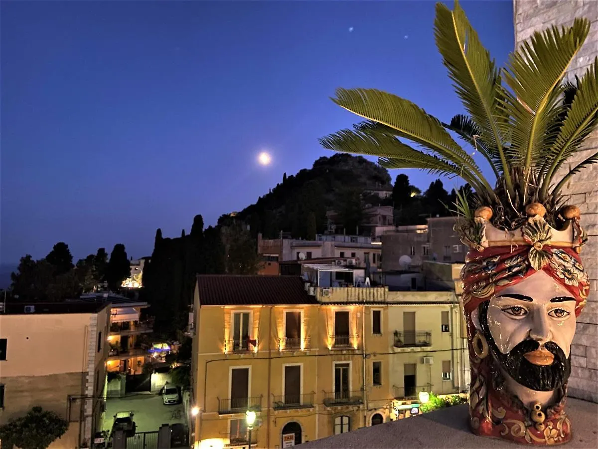 I Due Grifoni Studio Flat Taormina