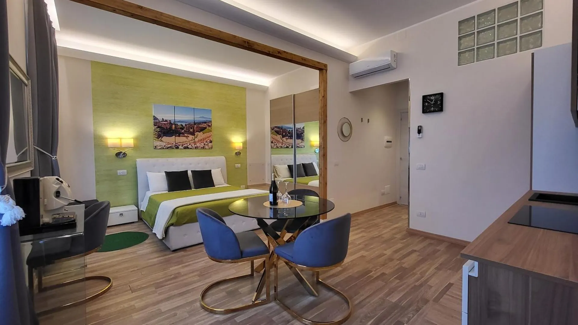 I Due Grifoni Studio Flat Taormina Guest house