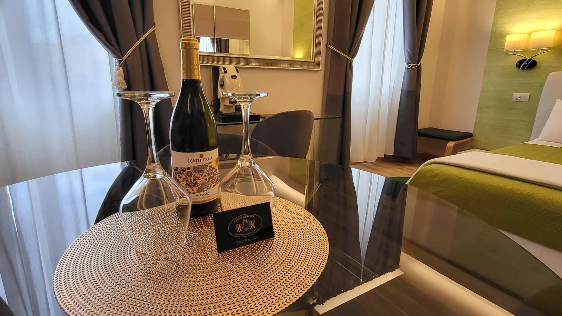 I Due Grifoni Suite Taormina Affittacamere