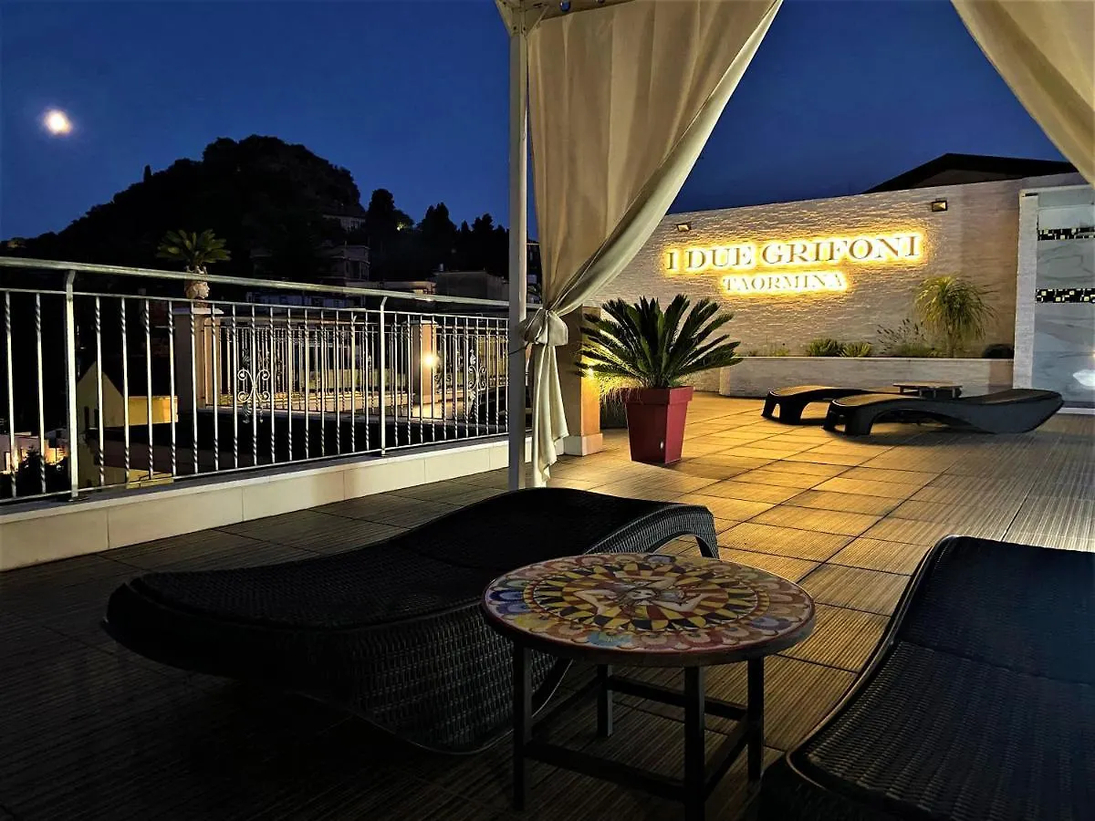 I Due Grifoni Studio Flat Taormina 0*,  Italy