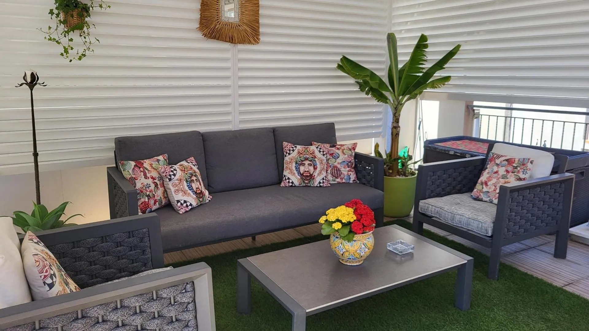Guest house I Due Grifoni Studio Flat Taormina