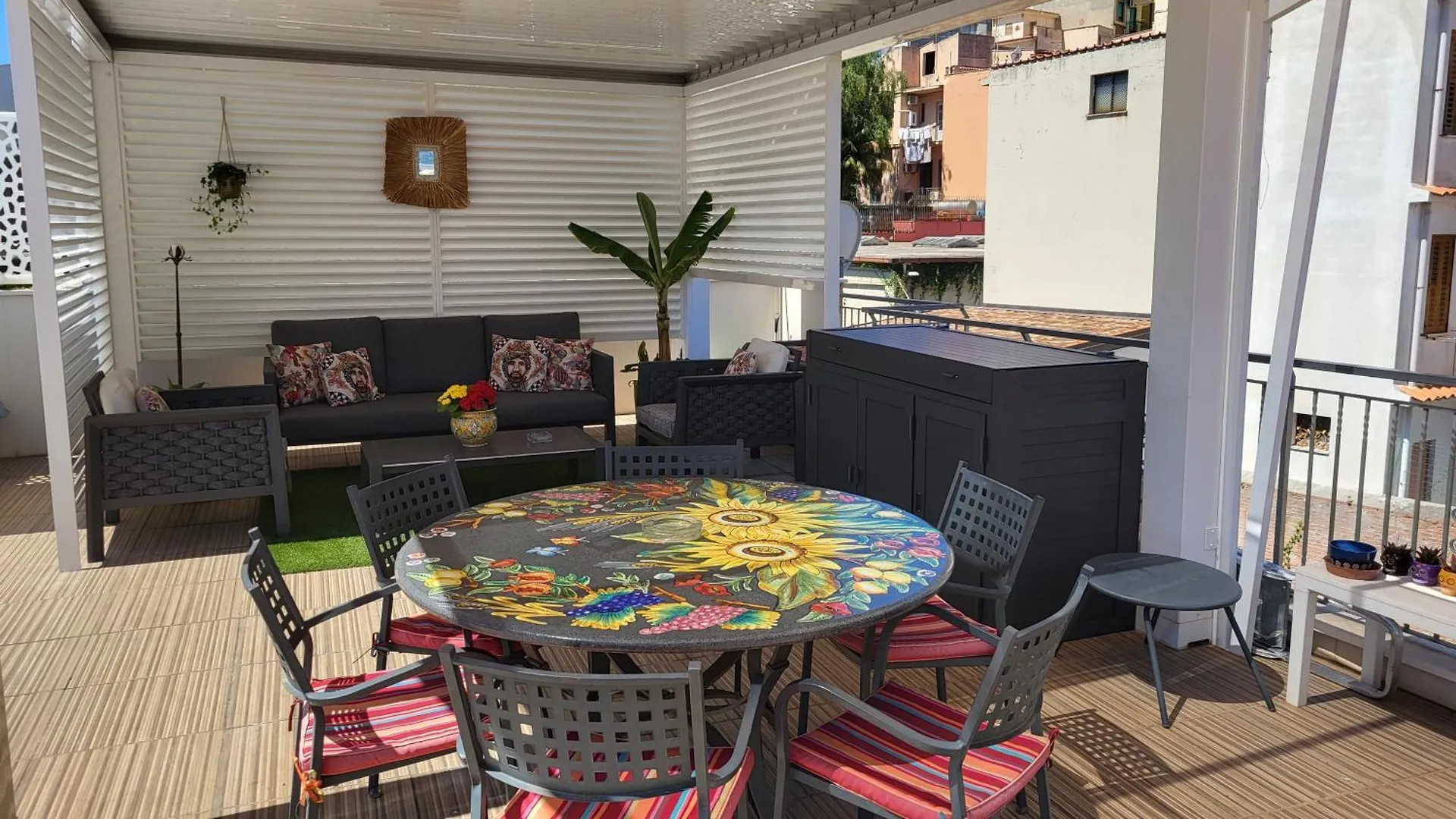 I Due Grifoni Studio Flat Taormina 0*,