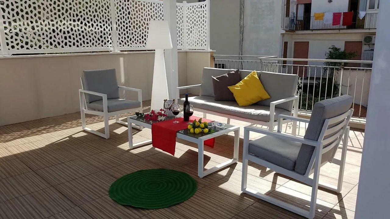 I Due Grifoni Studio Flat Taormina Guest house